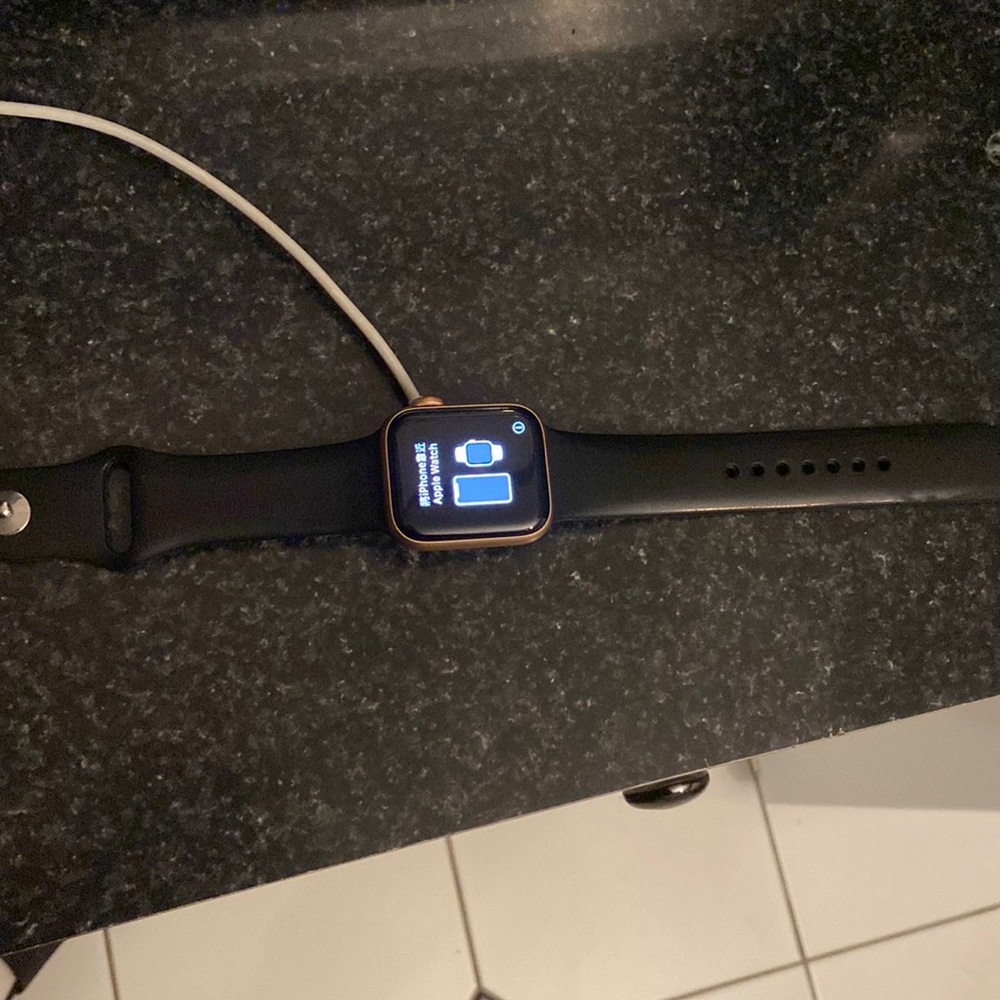 Original box, charger no scratches comes with extra bands as well if your choice
